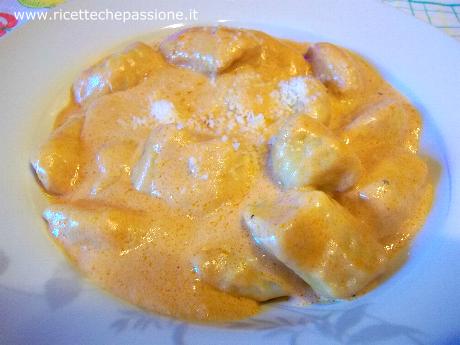 Gnocchi Salsa allo Zafferano