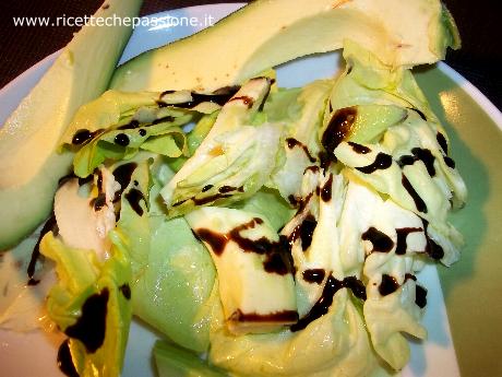 Insalata con Lattuga e Avocado