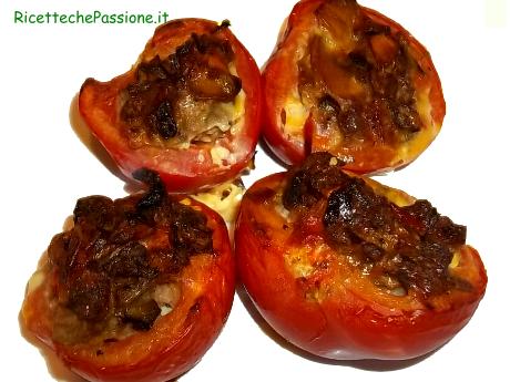 Pomodori Ripieni ai Funghi