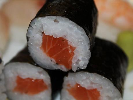 Sushi Maki con alga nori