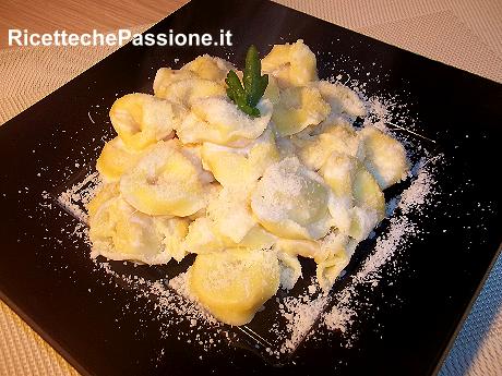 Tortelloni Ricotta e Spinaci