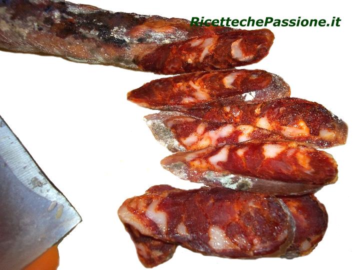 Salsiccia Calabrese-video ricetta per farla a casa