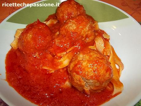 Tagliatelle con le Polpette